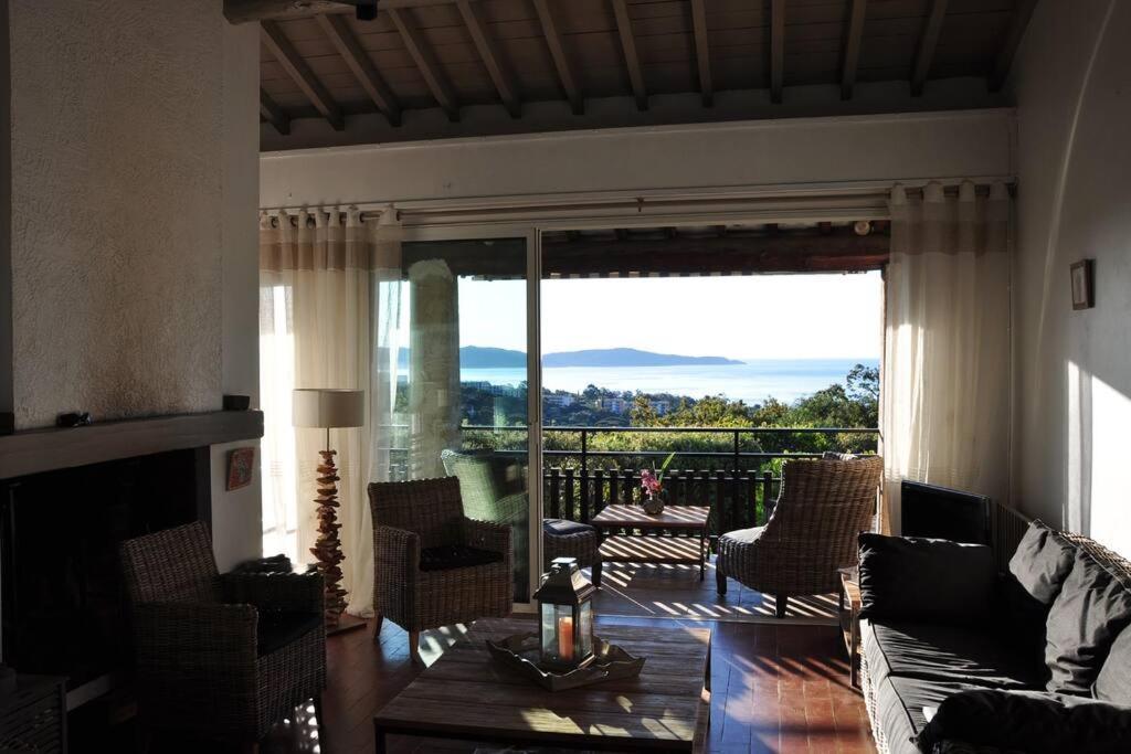 Villa Abeille : Douces Vacances D'Ete Avec Vue Mer Cavalaire-sur-Mer Εξωτερικό φωτογραφία